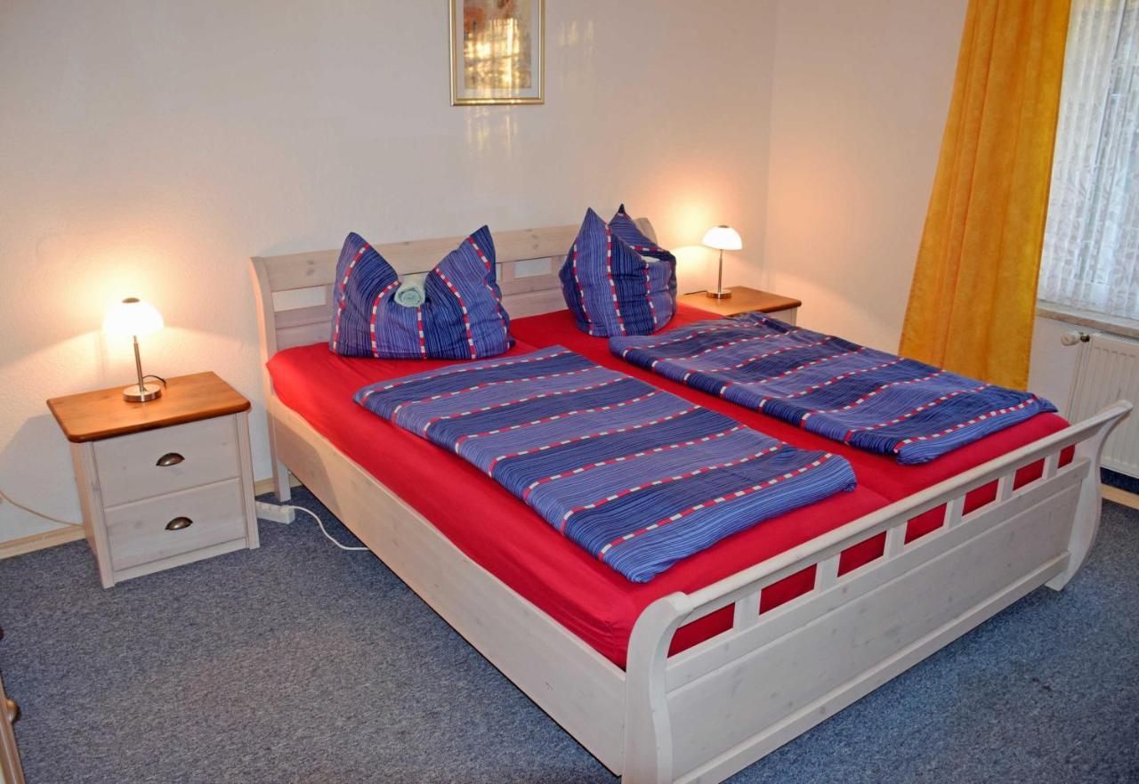 Ferienwohnung/ Ferienzimmer Asche Ашерслебен Екстер'єр фото